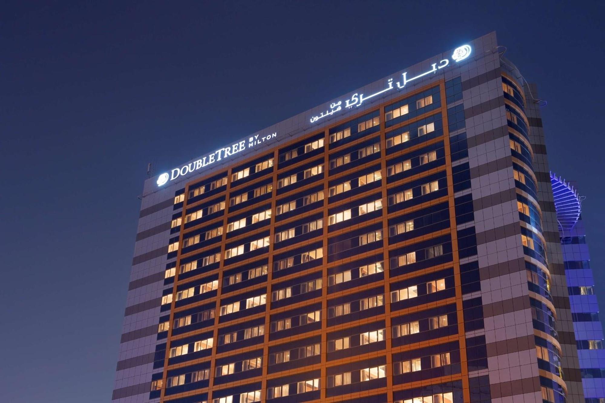 Doubletree By Hilton Hotel And Residences Dubai - Al Barsha Exterior photo